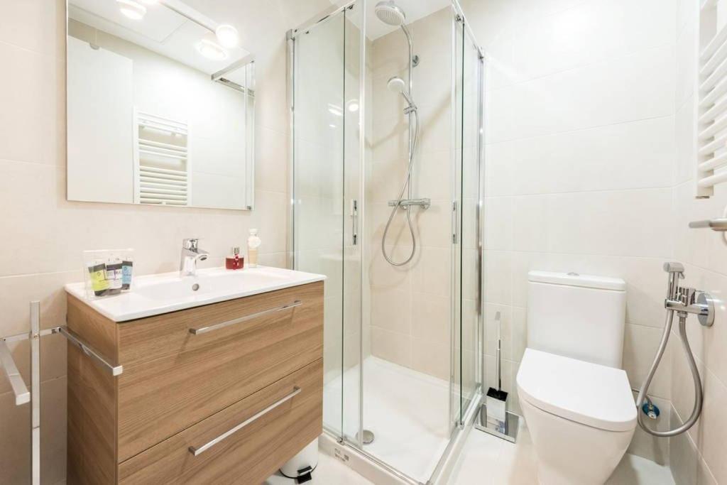 Chamberi Con Jardin B By Regalatemadrid Com Lejlighed Eksteriør billede