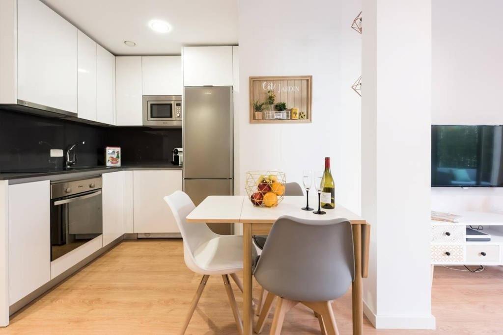 Chamberi Con Jardin B By Regalatemadrid Com Lejlighed Eksteriør billede