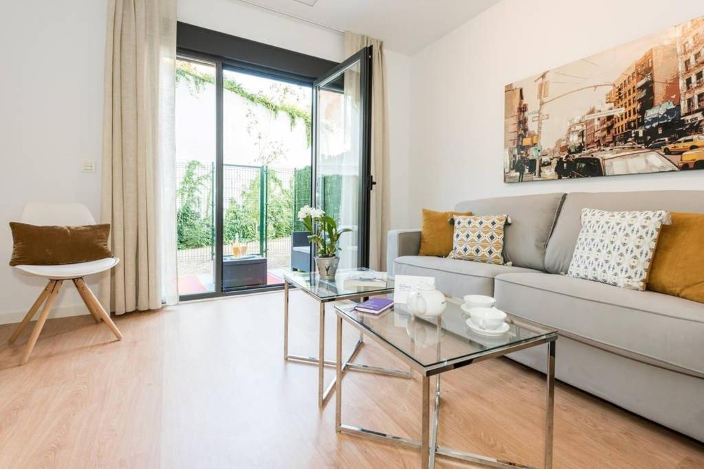 Chamberi Con Jardin B By Regalatemadrid Com Lejlighed Eksteriør billede