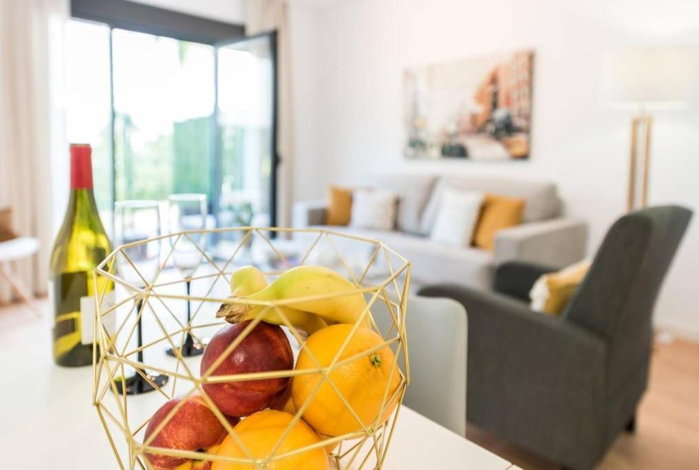 Chamberi Con Jardin B By Regalatemadrid Com Lejlighed Eksteriør billede